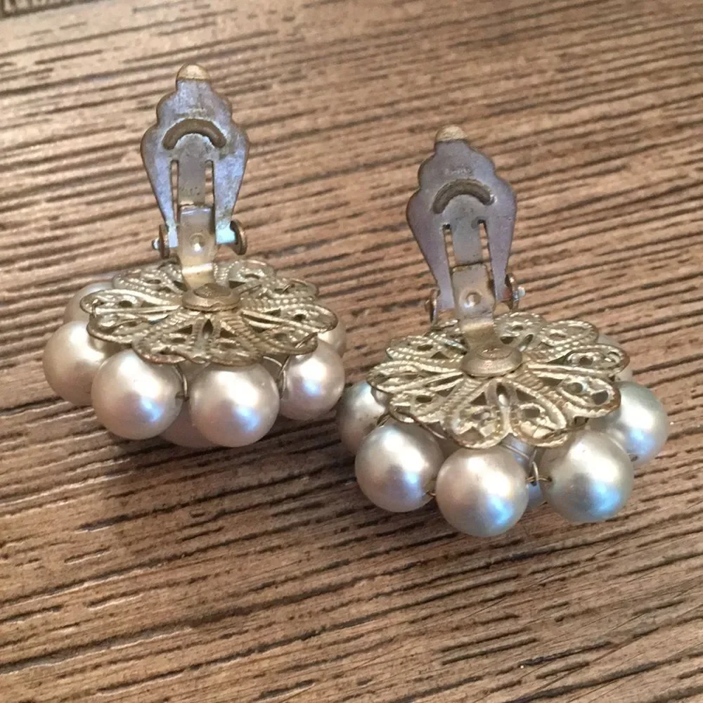 Vintage Blue Ombré Pearl Bead Clip Earrings